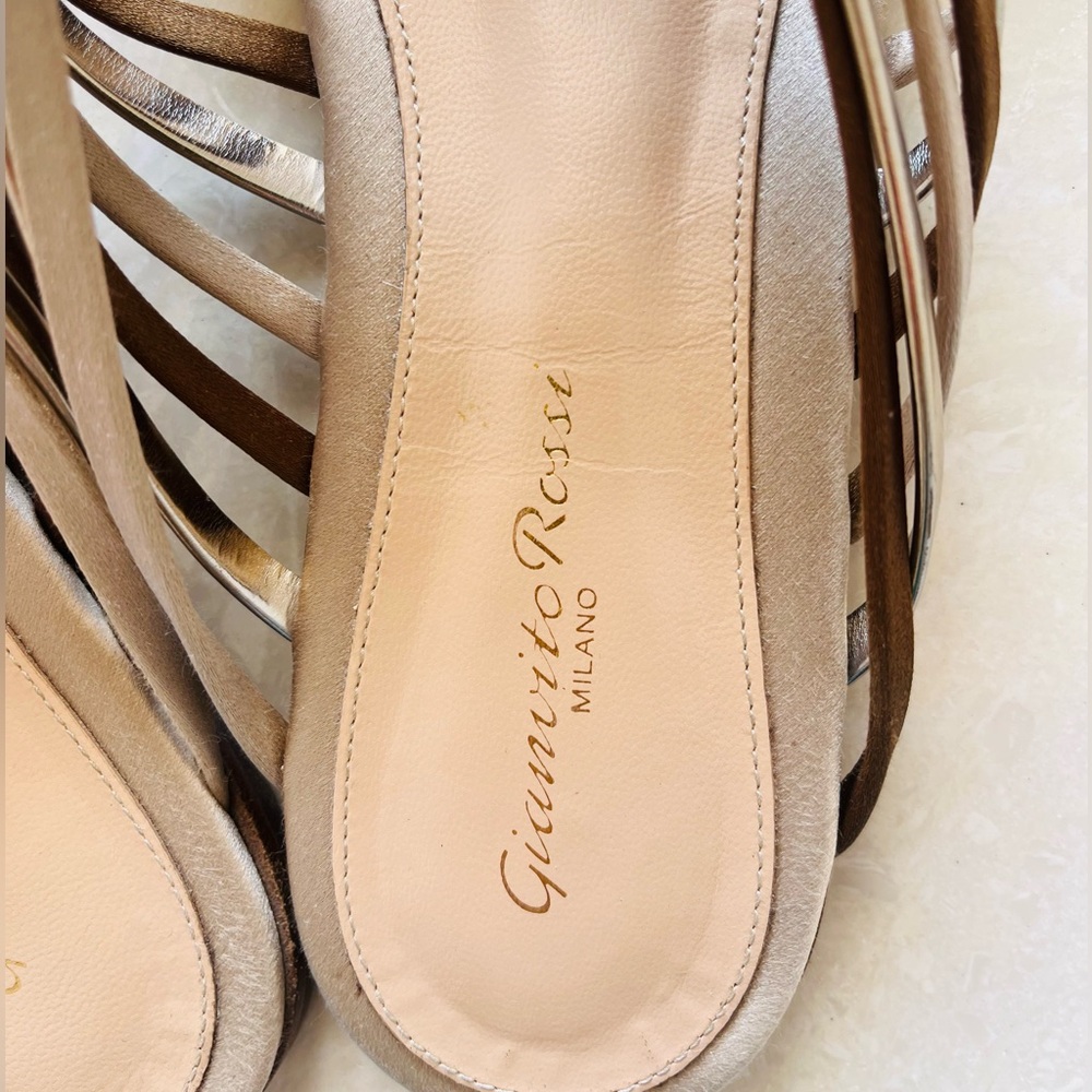 Gianvito Rossi Gold Sandals Sz 40